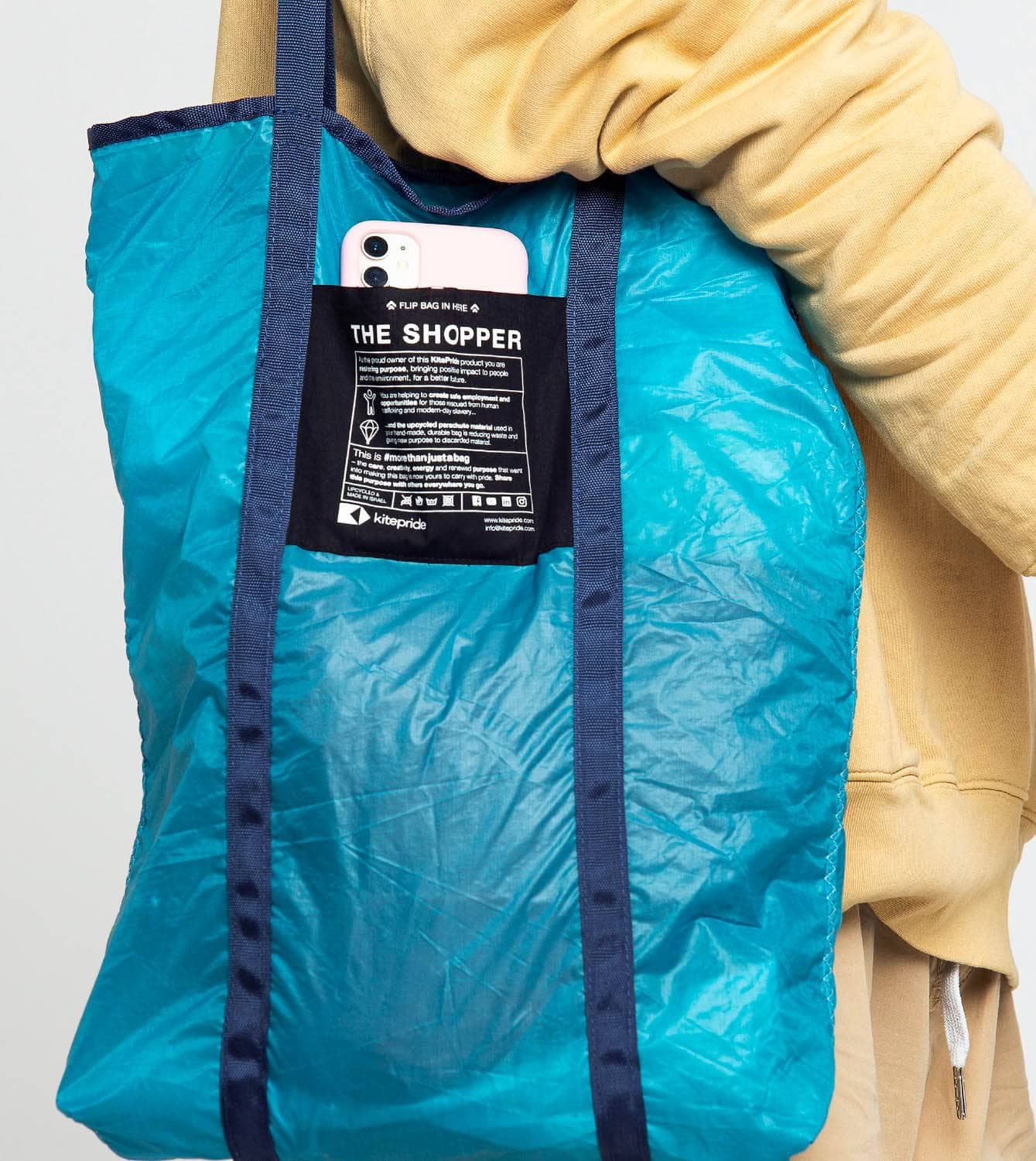 Shopper aus Fallschirm-Material