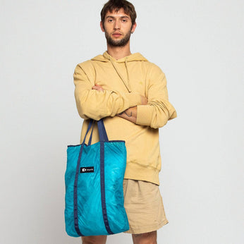 Shopper aus Fallschirm-Material 