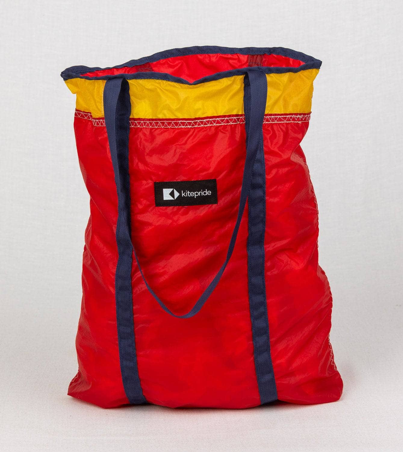 Shopper aus Fallschirm-Material