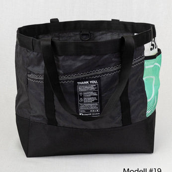Grande Tote Bag (Tragtasche) aus Kite-Segel 