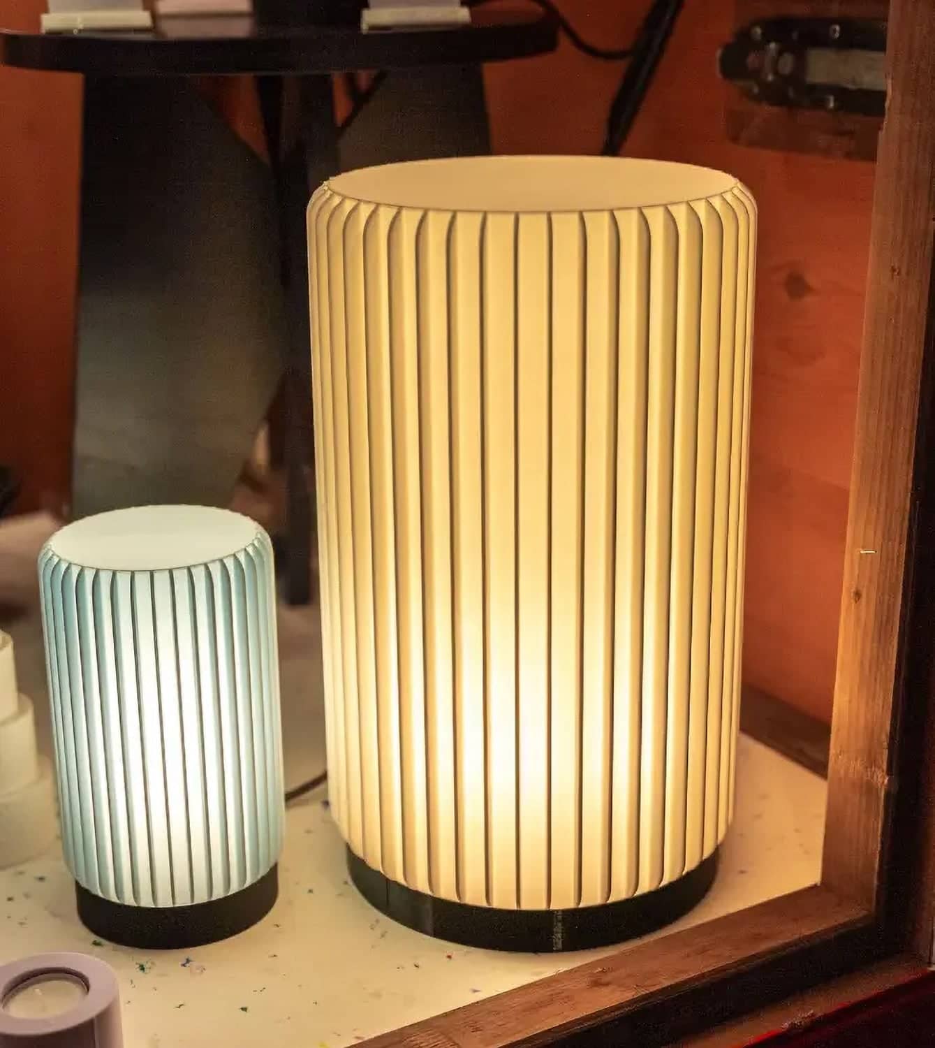 COLUMNA Tischlampe