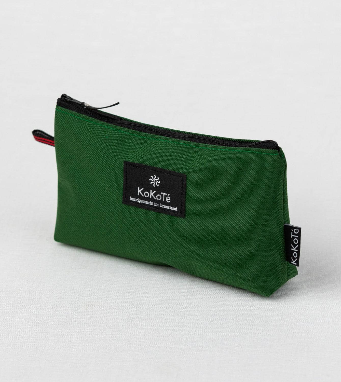 Necessaire