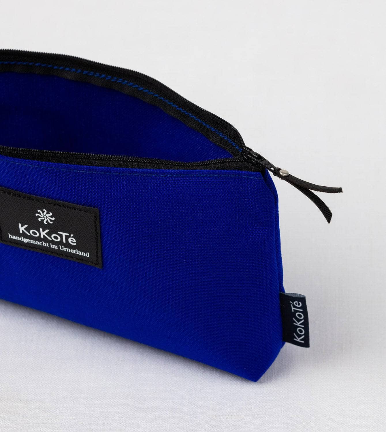Necessaire