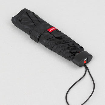 Regenschirm aus recyceltem PET 