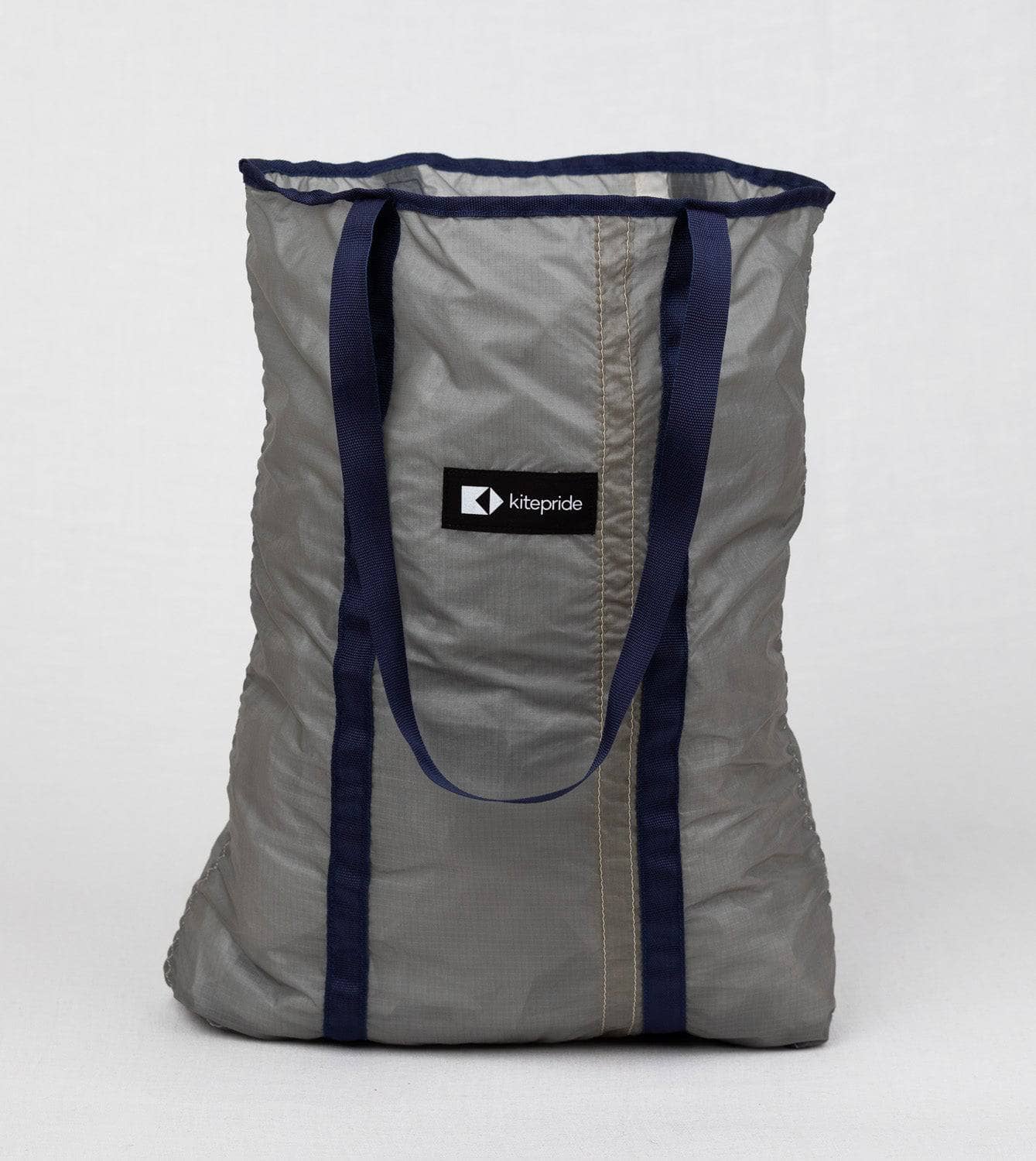 Shopper aus Fallschirm-Material